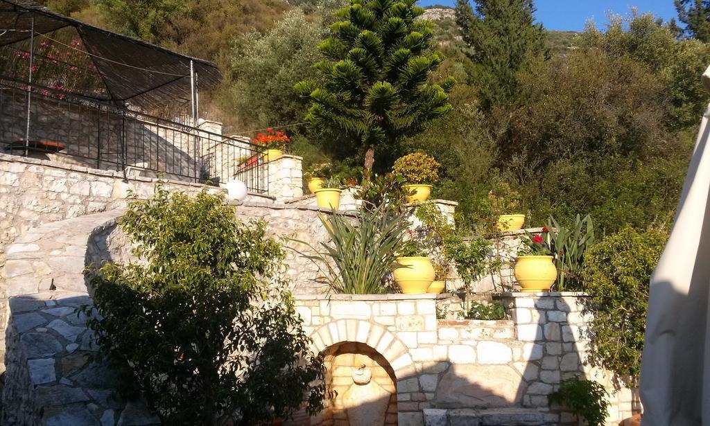 Porto Poros Lejlighed Mikros Gialos Eksteriør billede