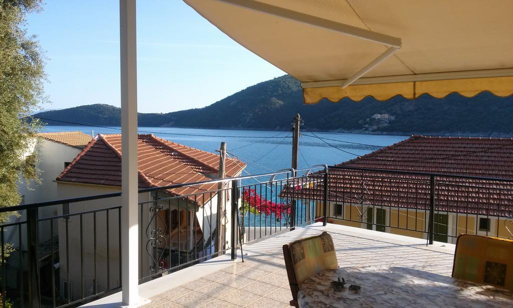 Porto Poros Lejlighed Mikros Gialos Eksteriør billede