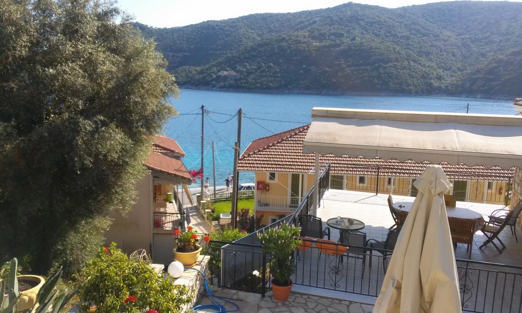 Porto Poros Lejlighed Mikros Gialos Eksteriør billede