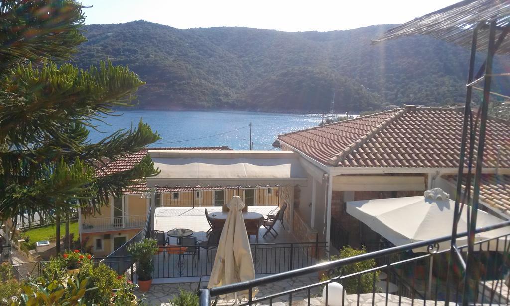 Porto Poros Lejlighed Mikros Gialos Eksteriør billede